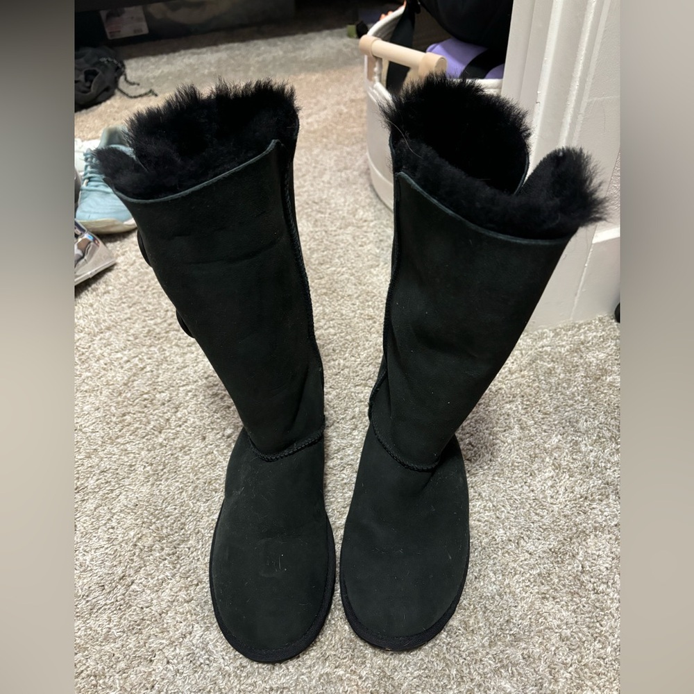 Black Uggs - image 3